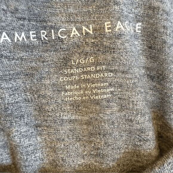 American Eagle J. Crew Levi's Men's Shirt Bundle Long Sleeve Size Large - Picture 2 of 4